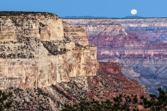 Moonset from Yavapai Observation Station